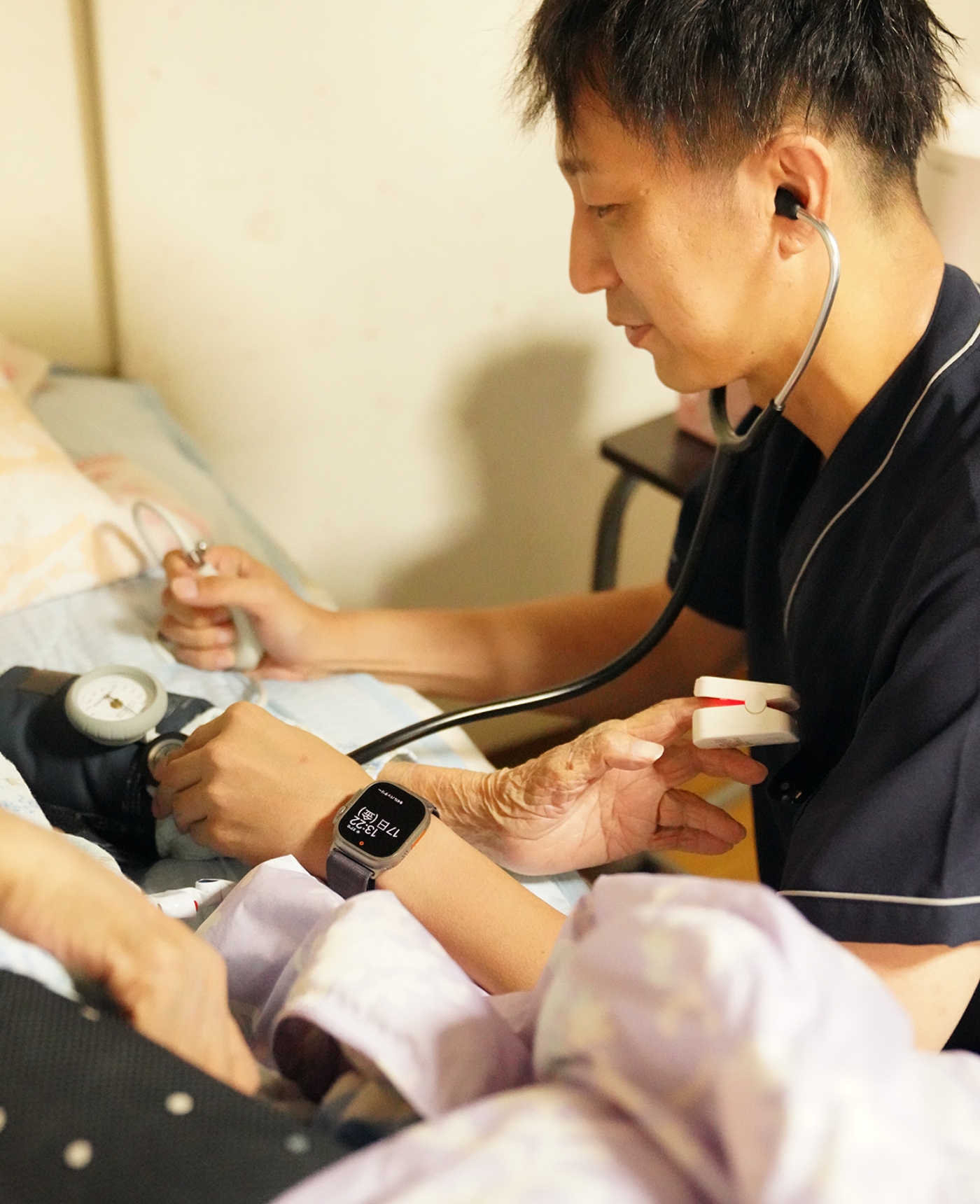 どんな⽅でも受け⼊れ、ともに歩みます